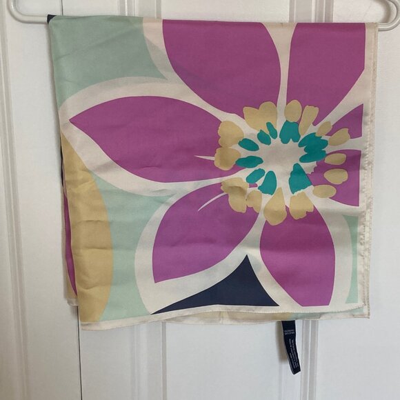 # 85 Vintage 100% Silk Anne Klein Scarf - Picture 4 of 6